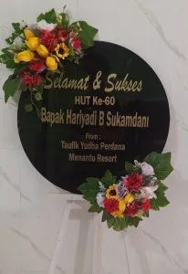 Papan Akrilik Ucapan Ulang Tahun Mimika