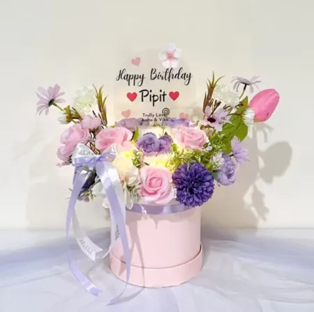 Bloom Box Akrilik Ucapan Ulang Tahun Mimika